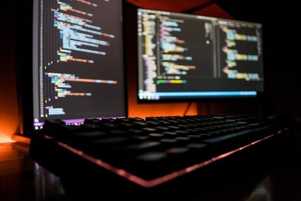 Guide complet pour choisir la meilleure baie de brassage 42U pour votre data center